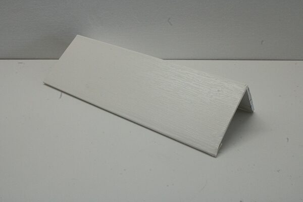 Coprifilo angolare in PVC - immagine 5